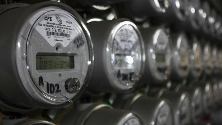 Adeudan servicio de luz 78 municipios