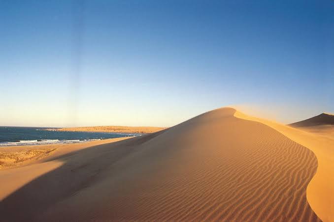 Lluvias y polvo del Sahara