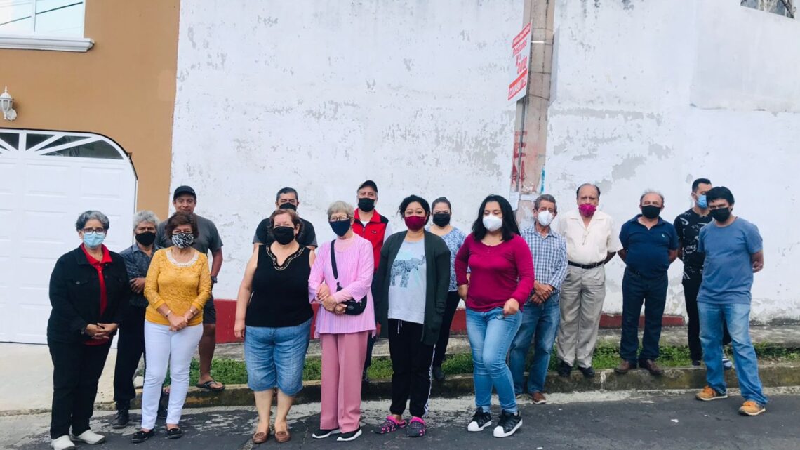 Xalapeños se organizan para contener ola de robos