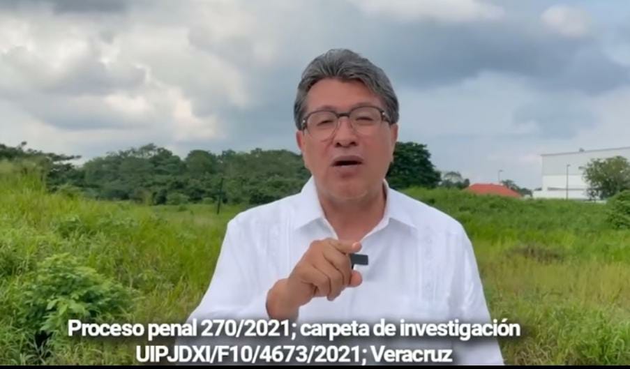 Monreal denuncia abusos con delito de ultrajes