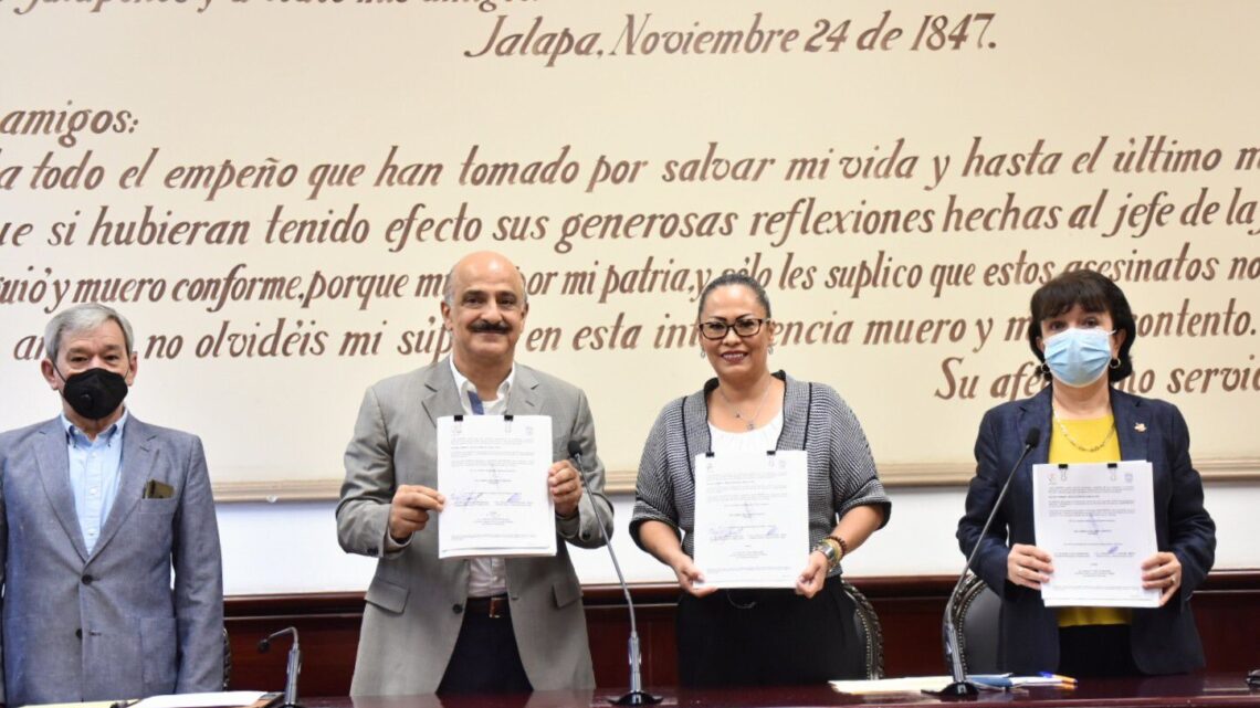 Xalapa y CEDH convenio de apoyo y colaboración