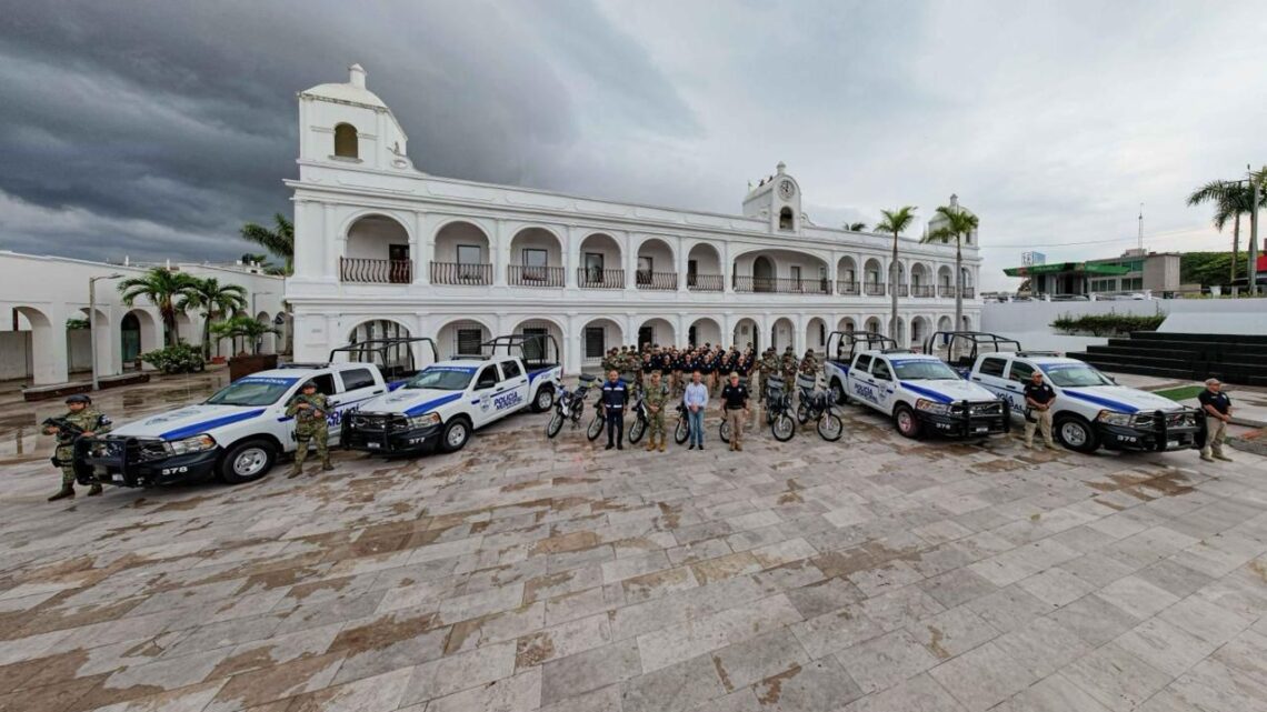 Boca del Río estrena patrullas