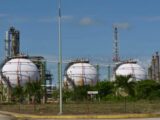 Pemex: la corrupta red familiar por 162 millones en refinería de Minatitlán
